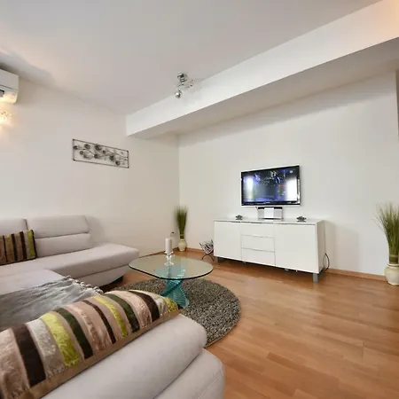 Daire Apartman Filip Zadar